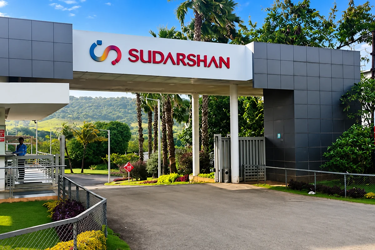 Specialty Chemical Stock Recovers From Losses After Reporting Strong Q4 Profit Growth