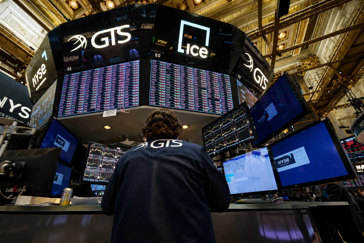 Federal Rates - global financial news illustration