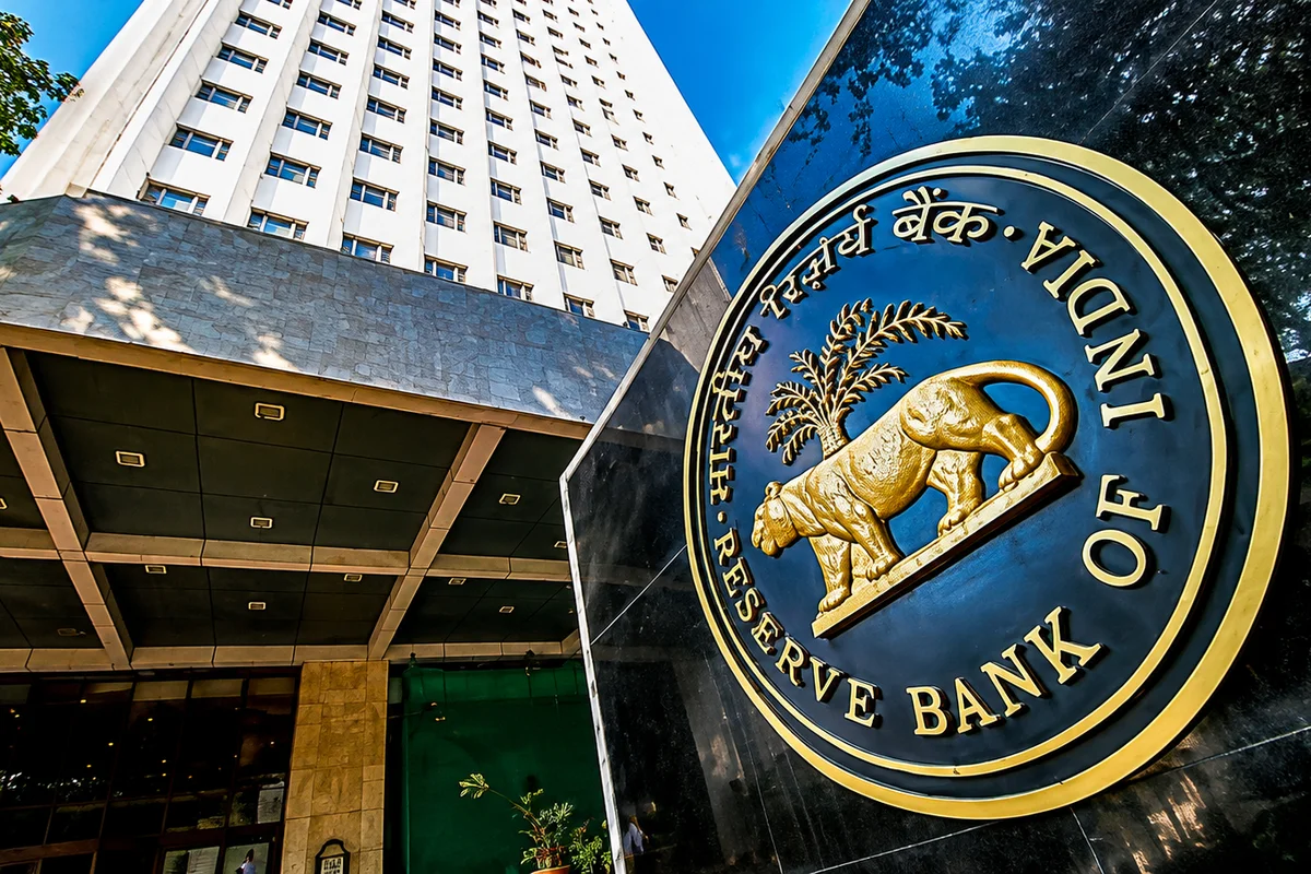 RBI Tightens Loan Recovery Rules: No Harassment, Anonymous Calls or Public Shaming; New Borrower Protection Norms Effective January 2027