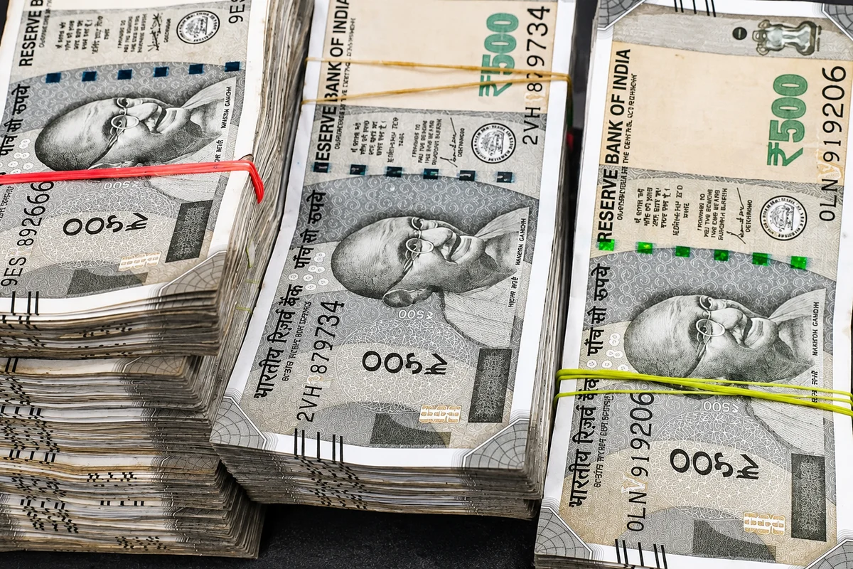 Central Government - market analysis illustration