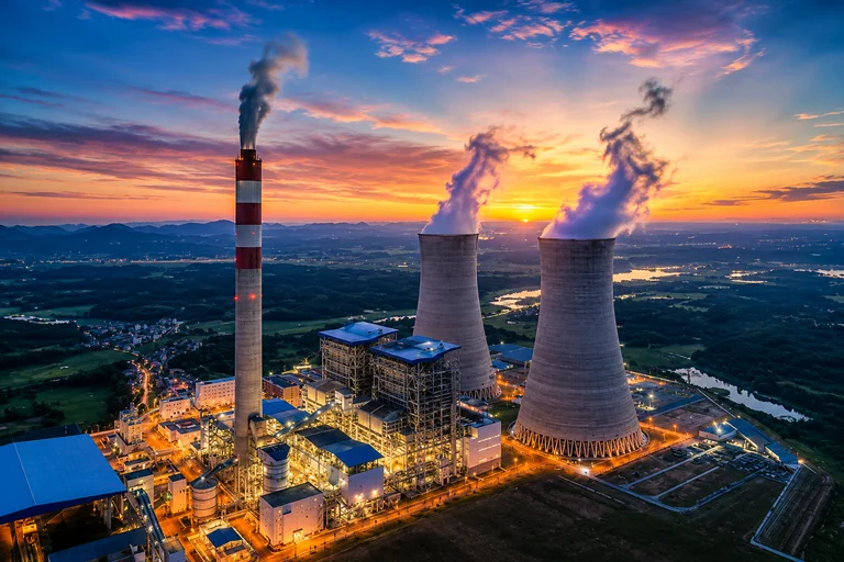 Adani Power Secures 25-Year Deal to Supply 1,600 MW Power to Maharashtra