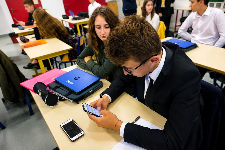 France Becomes First EU Country to Ban Social Media for Children Under 15