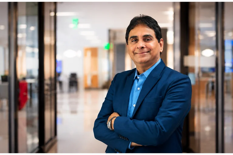 Ace Investor Vijay Kedia’s Top 5 Holdings: ₹928 Cr Portfolio Across Auto, Pharma, Chemicals and Healthcare