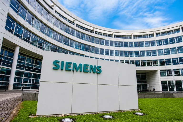 Why Are Siemens Shares Rising Today (August 24)? Stock Gains Over 3% as Siemens Energy India Demerger Unlocks Value