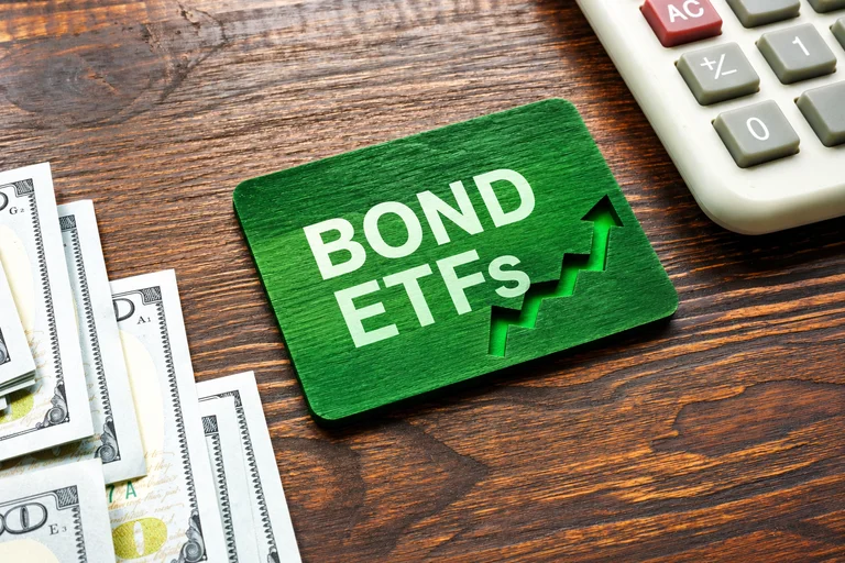 Best Bond ETFs to Consider in 2026: Which Bond ETFs Should You Buy?