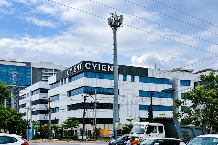 Cyient Share Price Falls 0.43% to ₹1,184.80; Board Meeting on October 22 (16 Oct)
